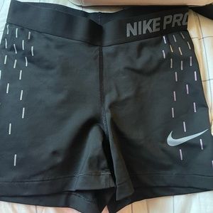 Nike pro shorts-like new